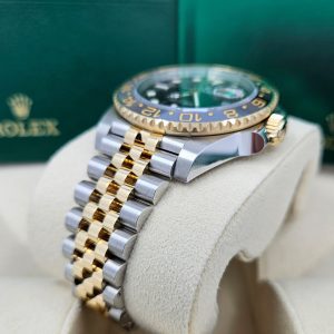 Rolex GMT-Master II, 40mm, Oystersteel and 18k Yellow Gold, Ref# 126713GRNR-0001 1:1