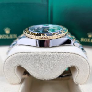 Rolex GMT-Master II, 40mm, Oystersteel and 18k Yellow Gold, Ref# 126713GRNR-0001 1:1