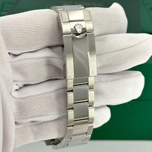 Unworn Rolex GMT-Master II, Bruce Wayne, Black, Oyster, Ref# 126710grnr-0004 1:1