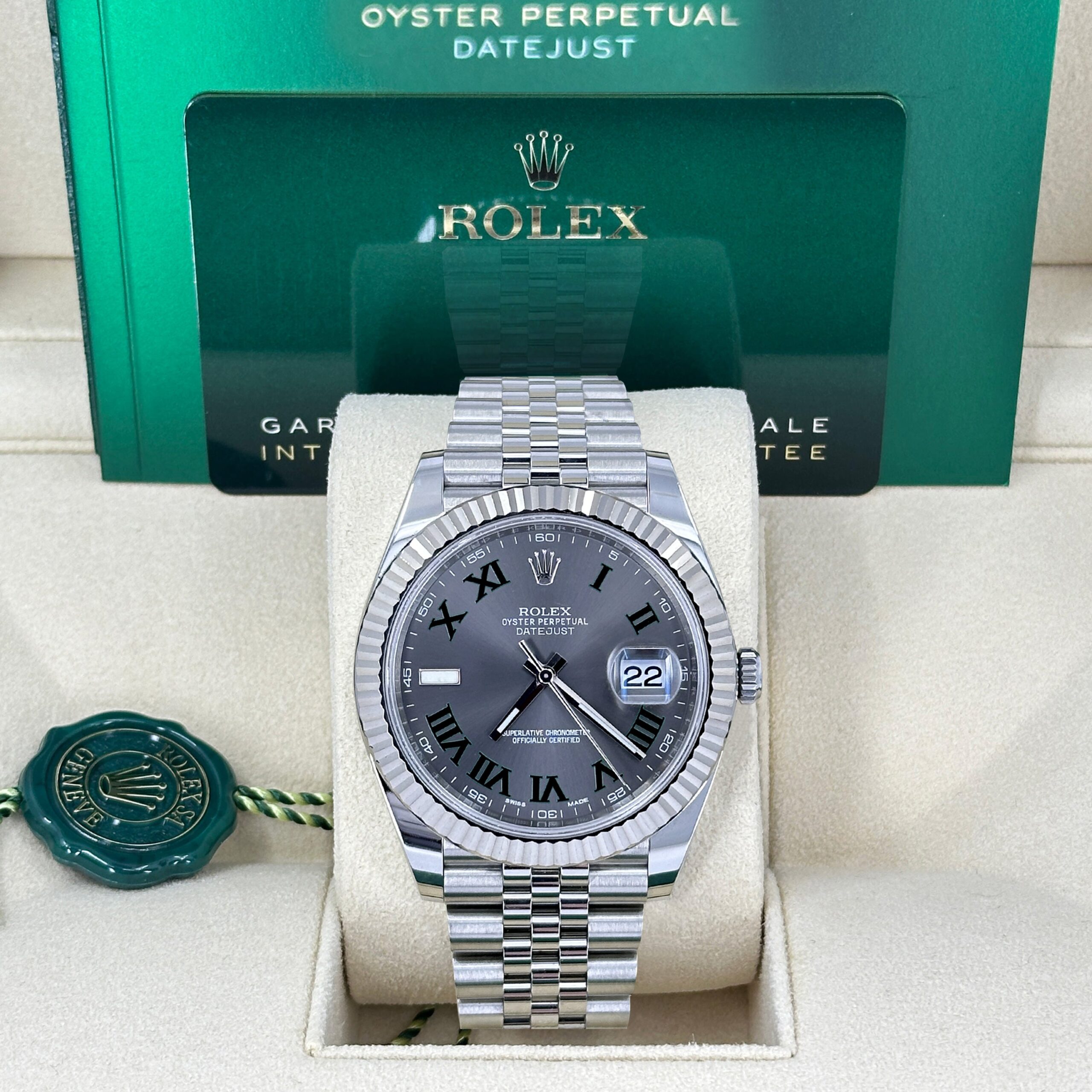 Rolex Datejust 41, Stainless Steel and 18k White Gold, 41mm, Ref# 126334-0022 1:1
