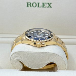 Rolex Submariner Date, 18k Yellow Gold, 41mm, Ref# 126618ln-0002 1:1
