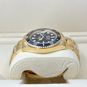 Rolex Submariner Date, 18k Yellow Gold, 41mm, Ref# 126618ln-0002 1:1