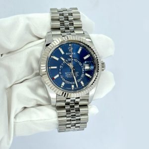 Rolex Sky-Dweller, 42mm, Oystersteel and 18k White Gold, Blue, Jubilee, Ref# 336934-0006 1:1