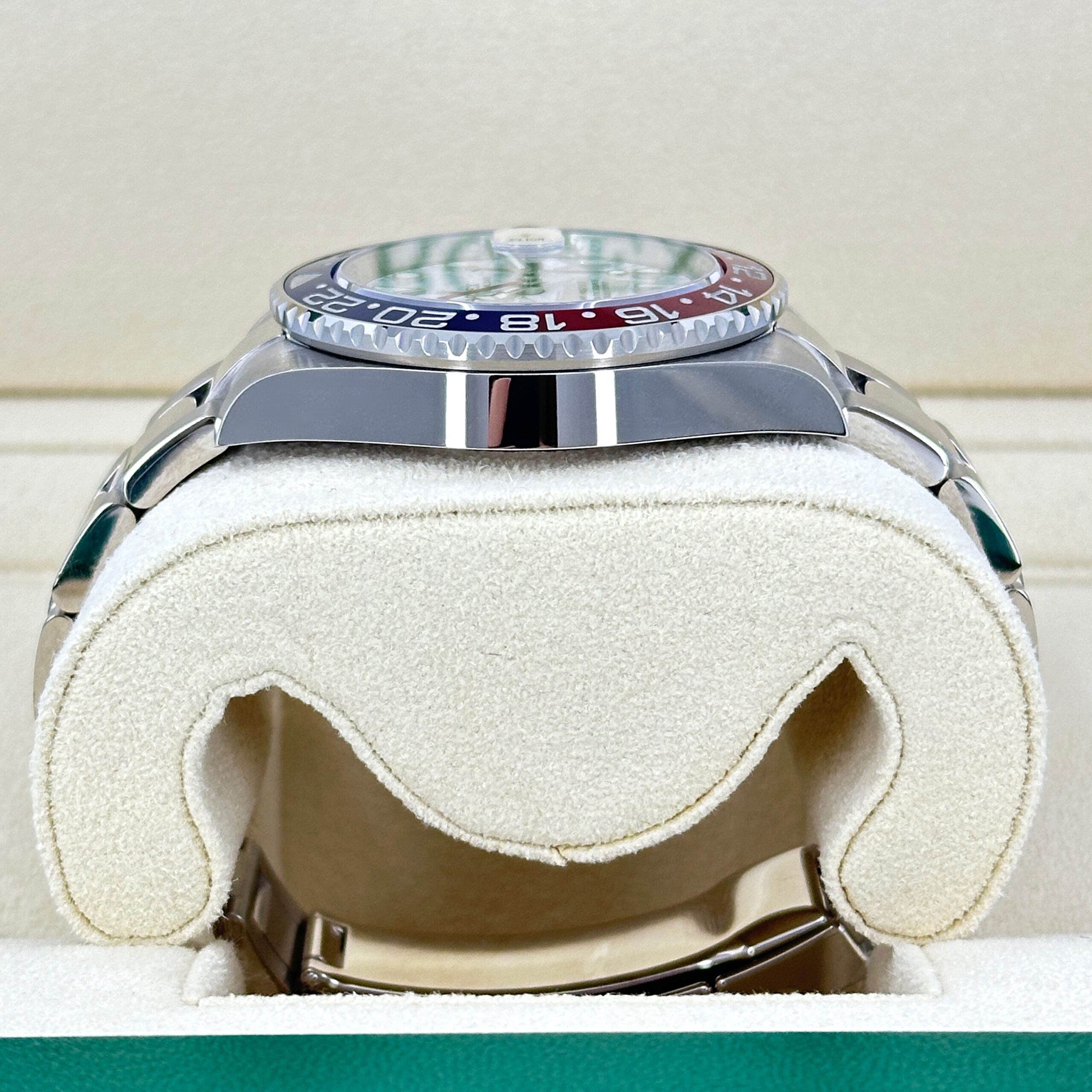 Rolex GMT-Master II 18 ct white gold Ref# 126719BLRO-0002 1:1