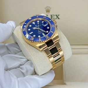 Rolex Submariner Date, 18k Yellow Gold, 41mm, Ref# 126618lb-0002 1:1