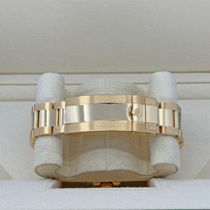 Rolex Submariner Date, 18k Yellow Gold, 41mm, Ref# 126618lb-0002 1:1