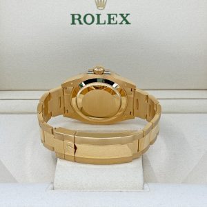 Rolex Submariner Date, 18k Yellow Gold, 41mm, Ref# 126618lb-0002 1:1