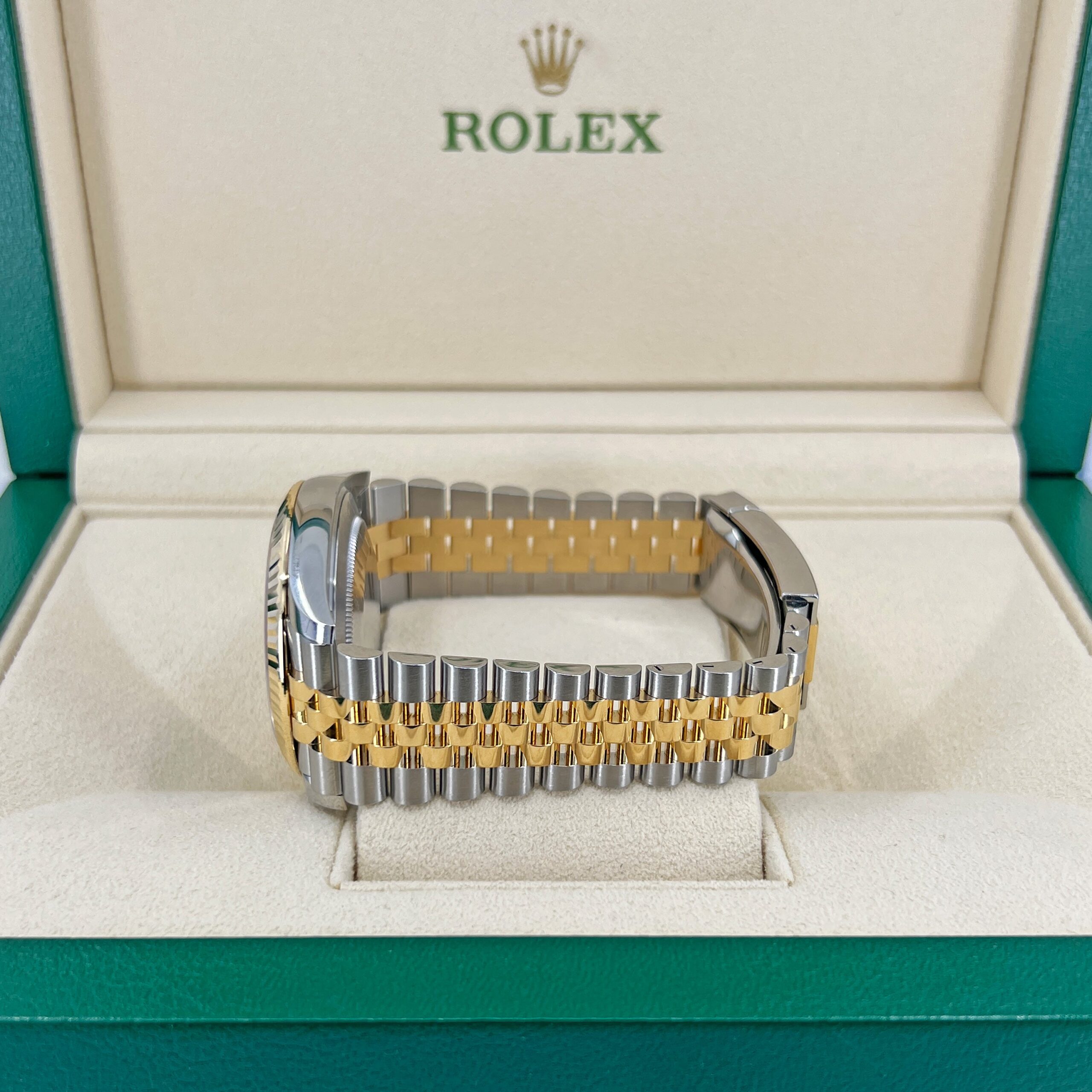 Rolex Datejust 41, 18k Yellow Gold and Stainless Steel, 41mm, Ref# 126333-0014 1:1
