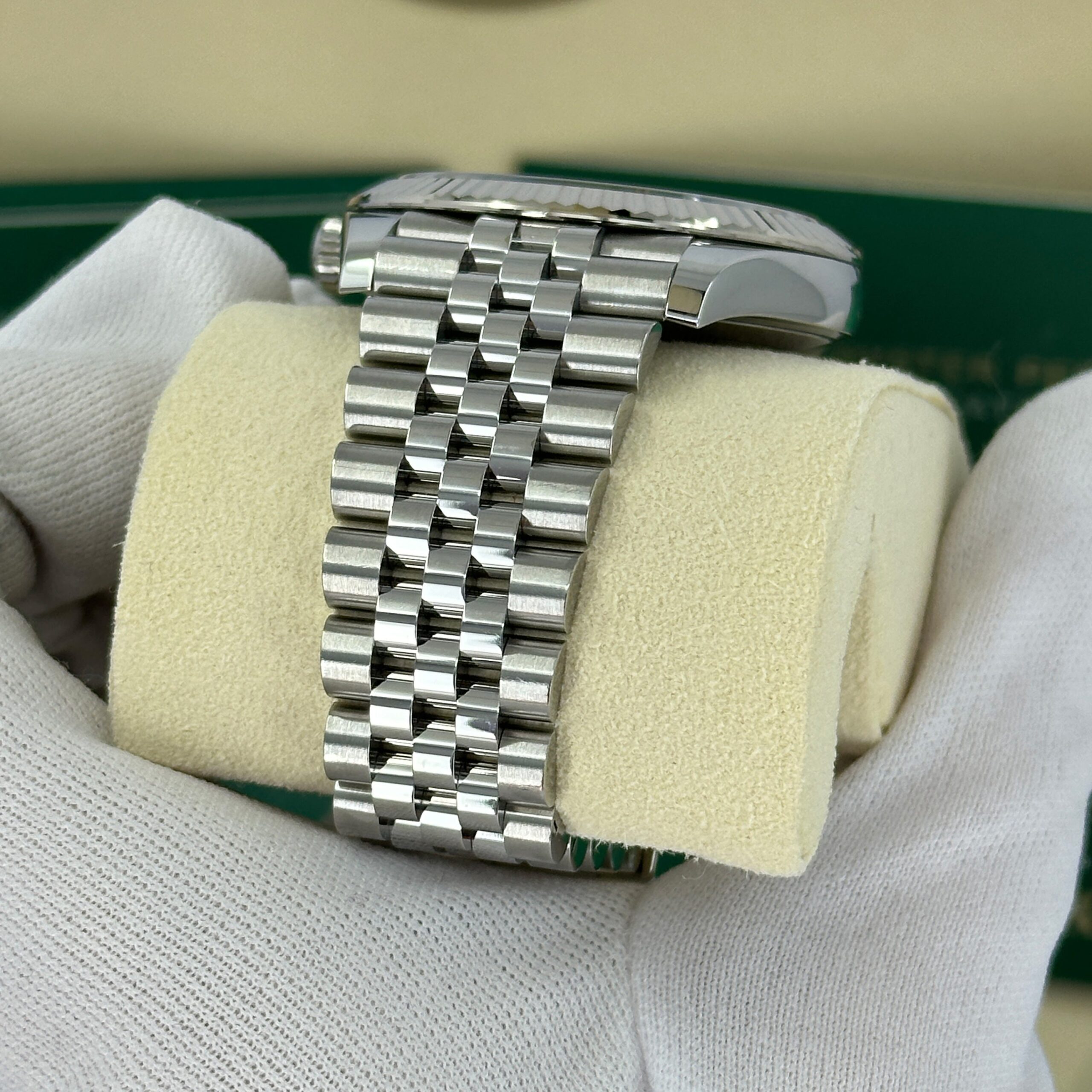 Rolex Datejust 41, Stainless Steel and 18k White Gold, 41mm, Ref# 126334-0022 1:1
