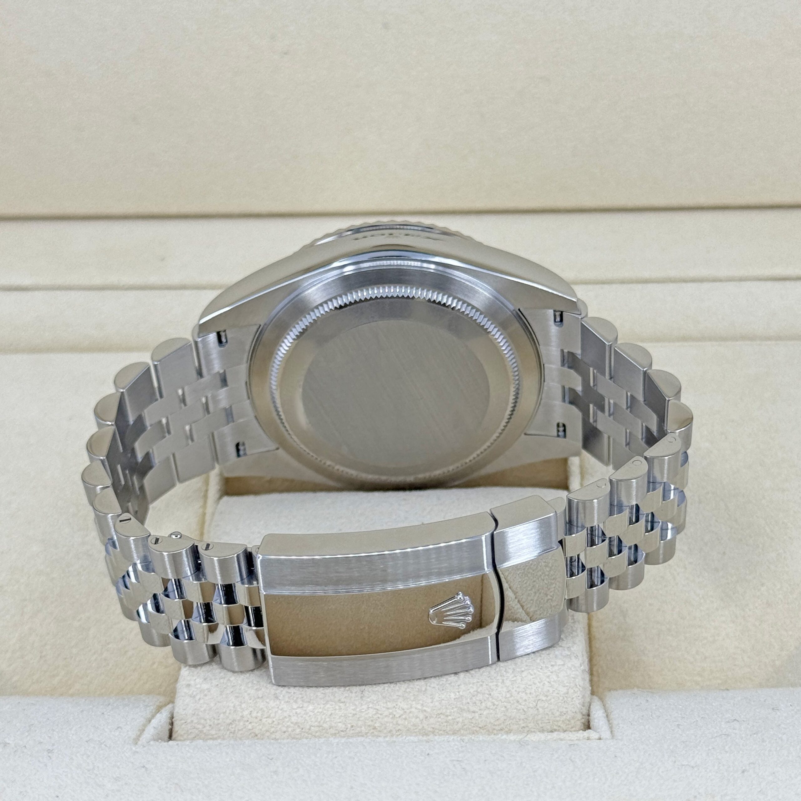 Rolex Sky-Dweller, 42mm, Oystersteel and 18k White Gold, White, Jubilee, Ref# 336934-0004 1:1