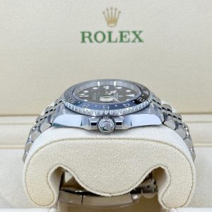 Unworn Rolex GMT-Master II Bruce Wayne, Jubilee, Ref# 126710grnr-0003 1:1