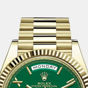 Rolex Day-Date 40mm, 18k Yellow Gold, Ref# 228238-0061 1:1