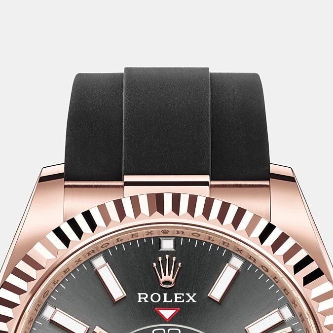 Rolex Sky-Dweller 42mm, 18k Everose Gold, Oysterflex, Ref# 326235-0006 1:1