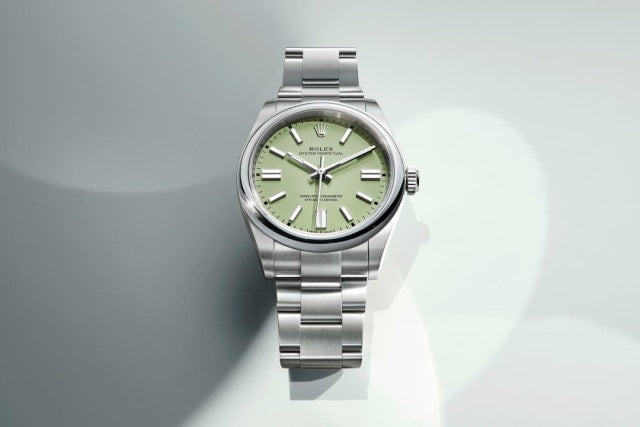 Unworn 2025, Rolex Oyster Perpetual, Oystersteel 41mm, Pistachio-green dial, Domed Oyster, Ref# 134300-0006, box and papers 1:1