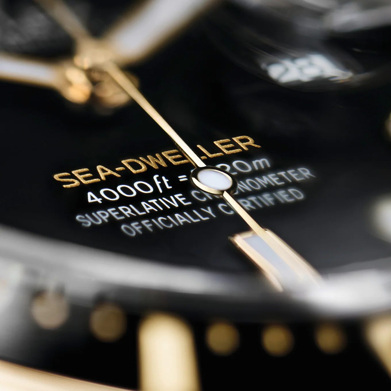 Rolex Sea-Dweller, Stainless Steel and 18k Yellow Gold, 43mm, Ref# 126603-0001 1:1